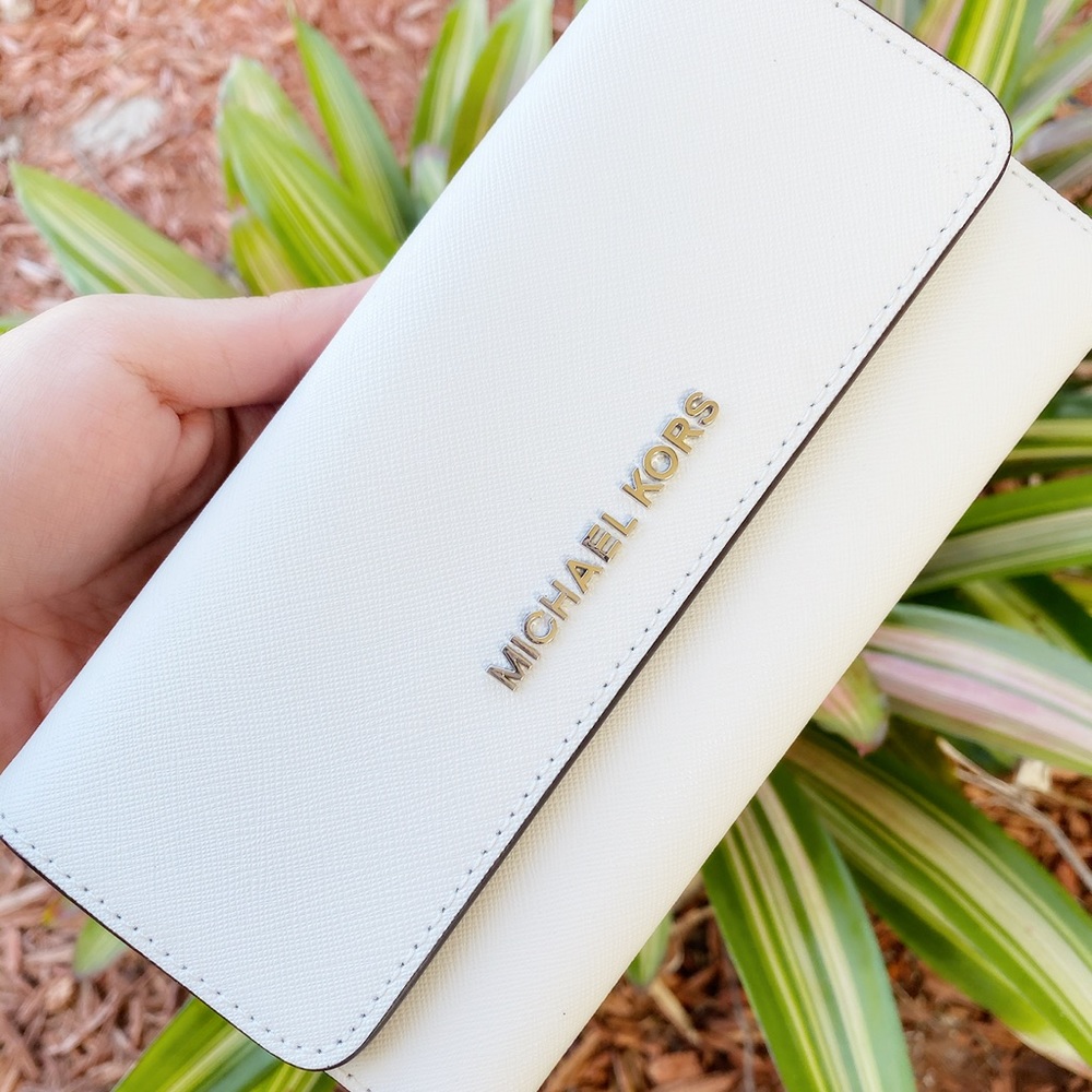 Michael kors large trifold wallet white - Picture 1 of 5